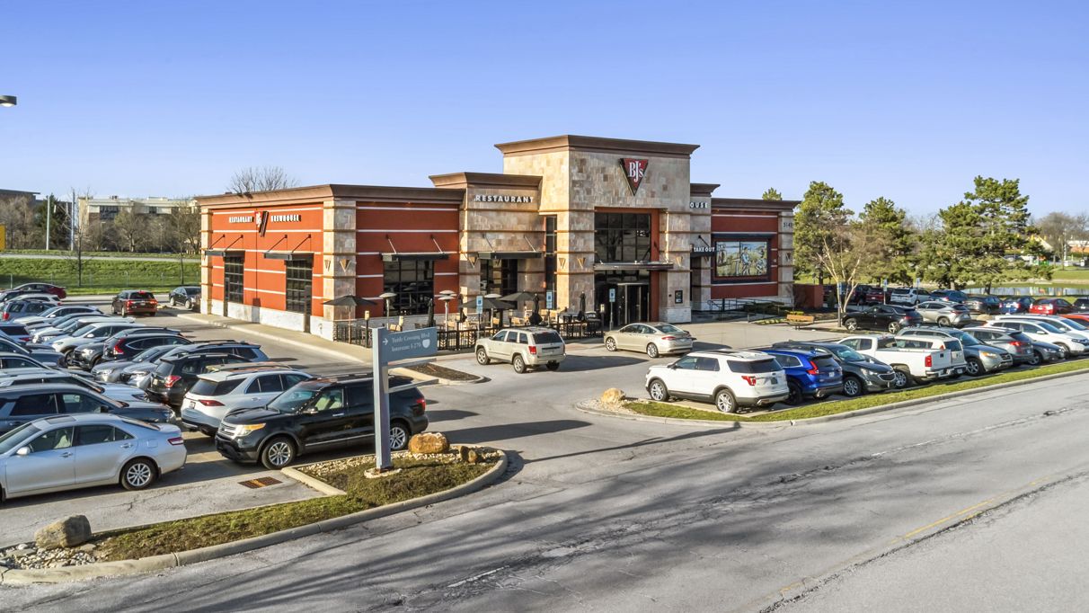 BJ's Brewhouse - Dublin, OH — Sale in Columbus, OH, photo 1 of 8