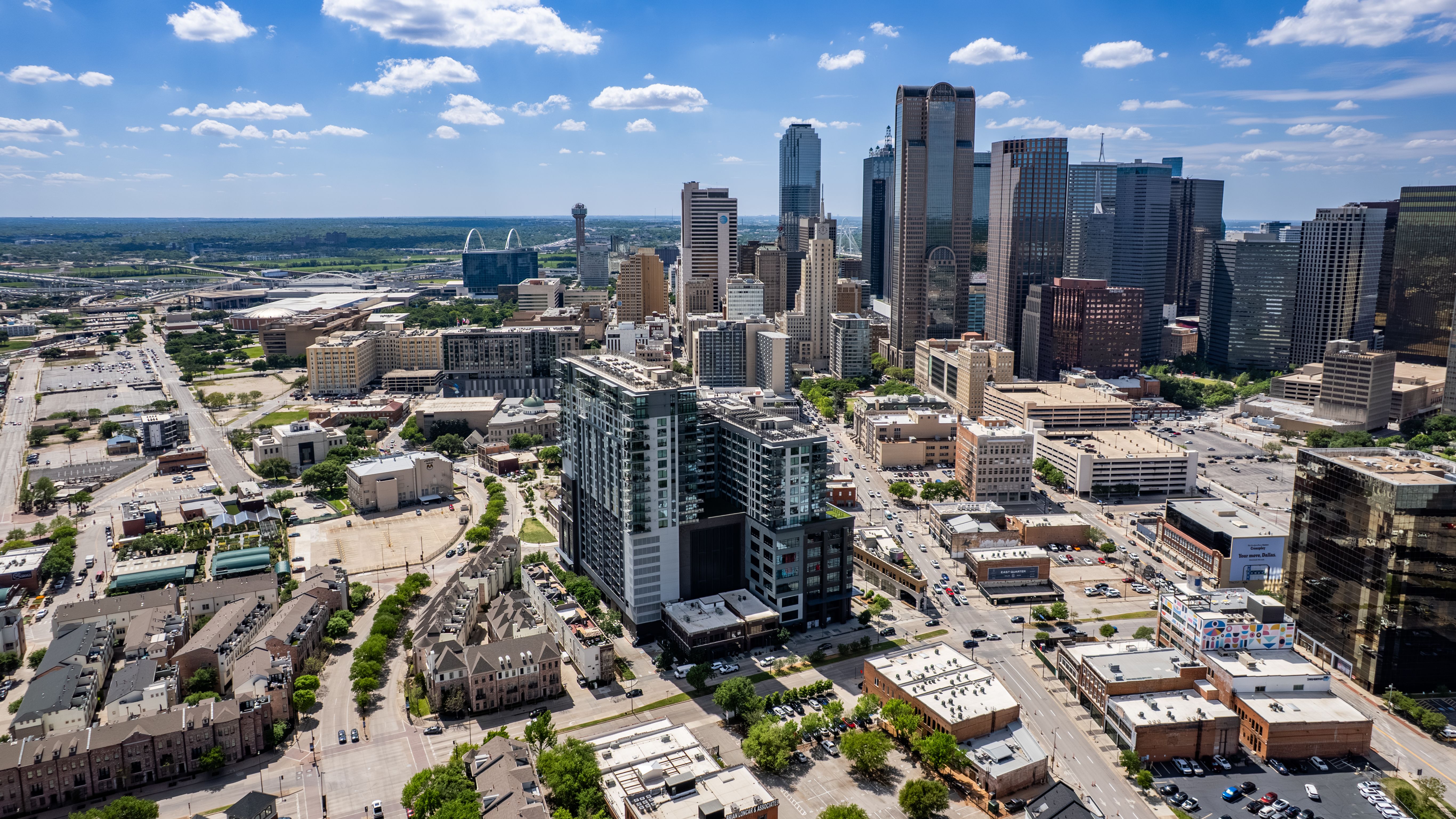 East Quarter - 2026 Brick & Beam — Sale in Dallas, TX, photo 1 of 8