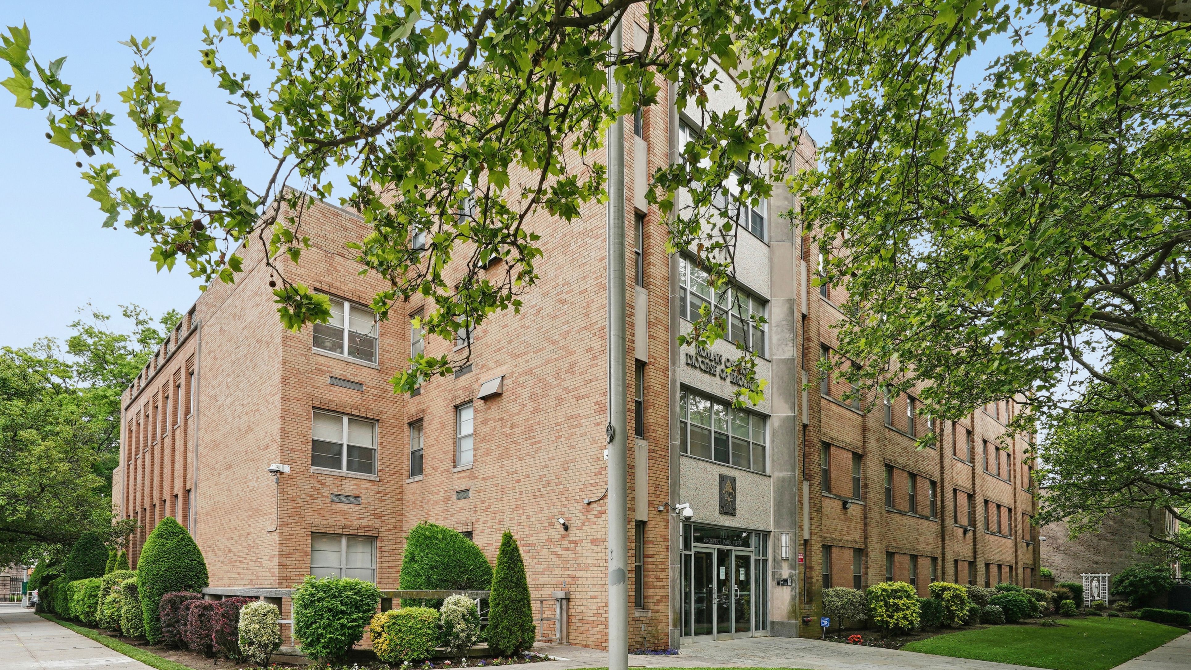 503-527 Smith Street — Sale in Brooklyn, NY, photo 8 of 8