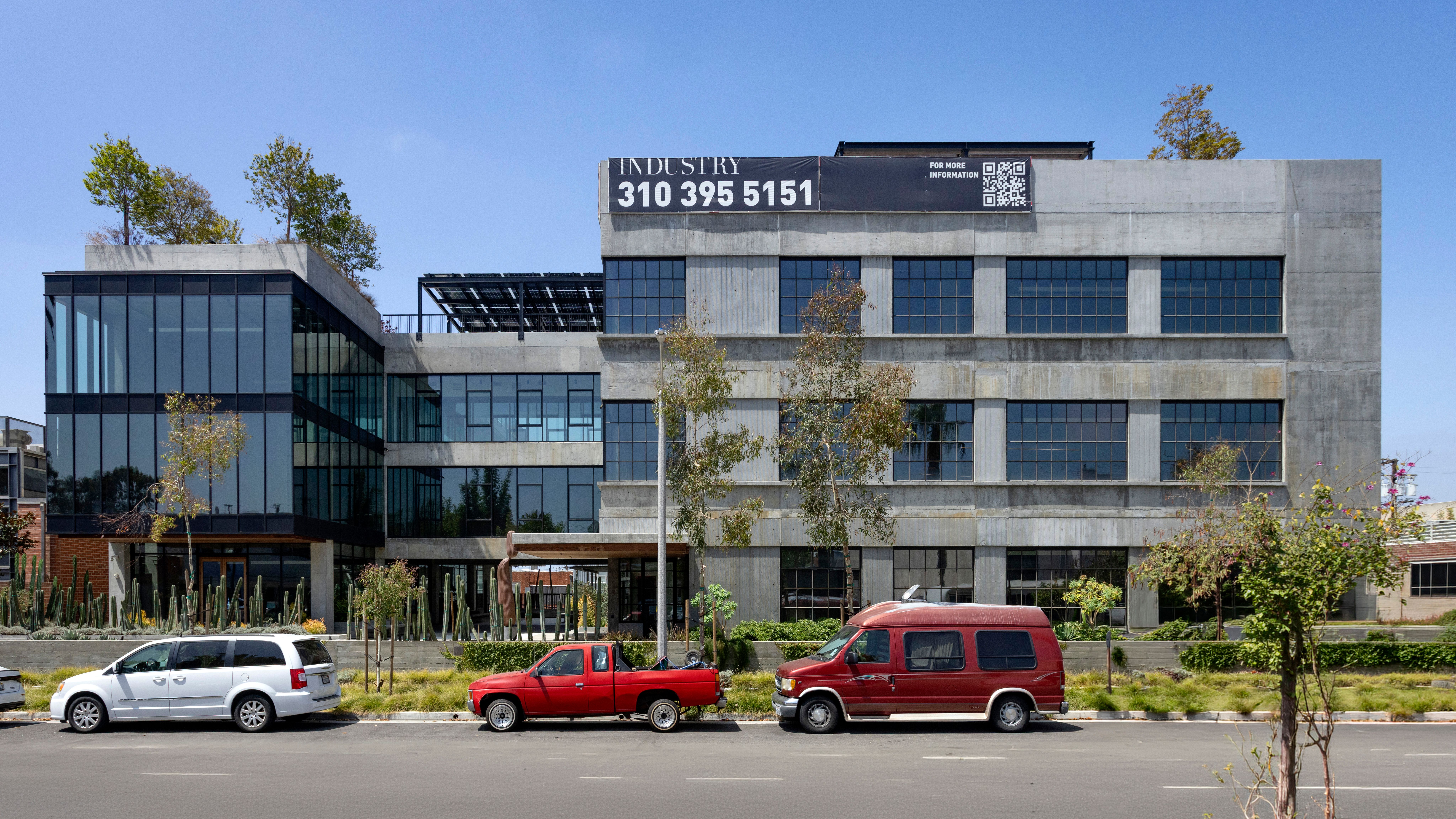 1620-1650 Euclid — Sale in Santa Monica, CA, photo 1 of 8