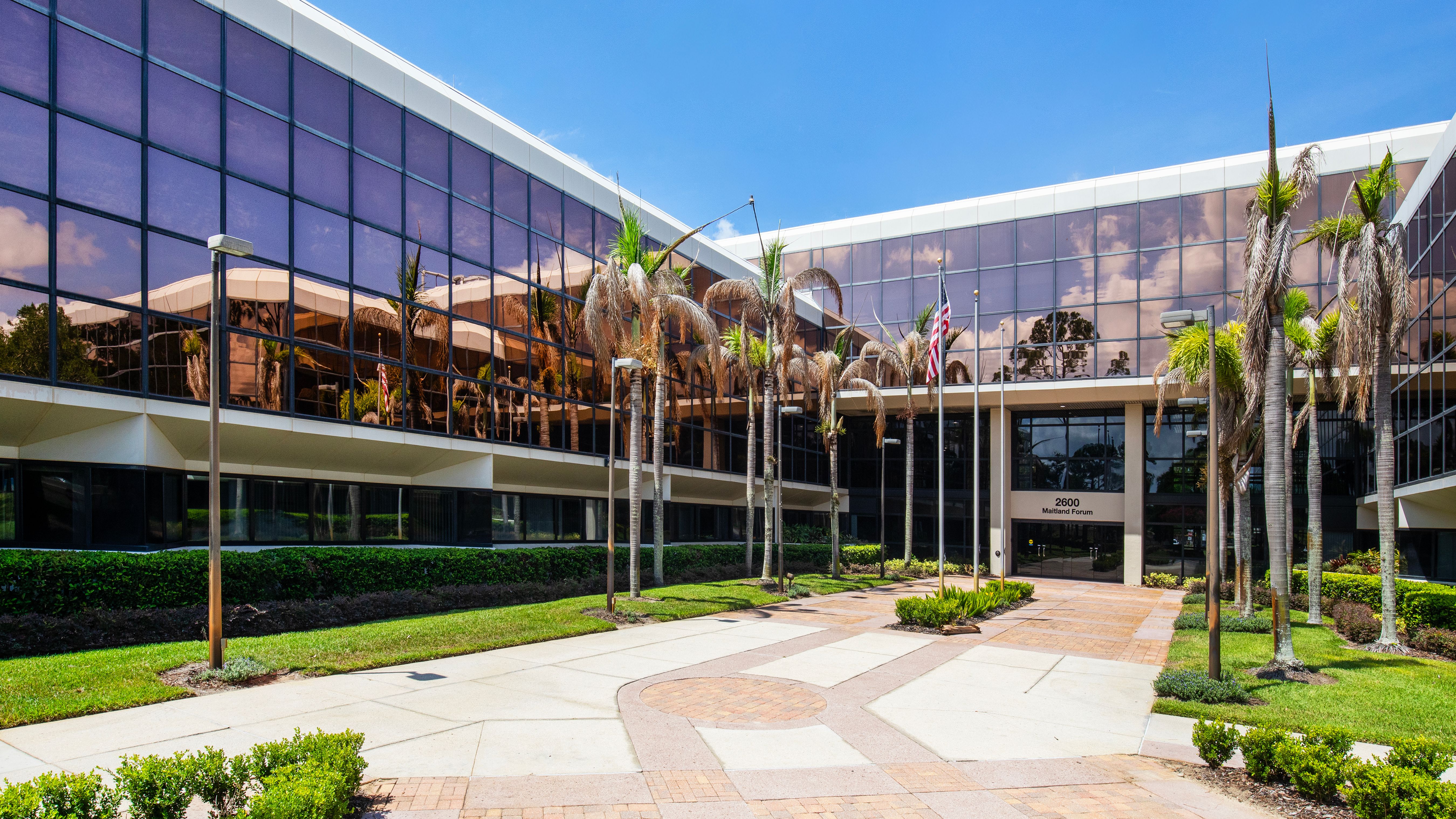 Maitland Forum and Park Center — Sale in Maitland, FL, photo 7 of 8