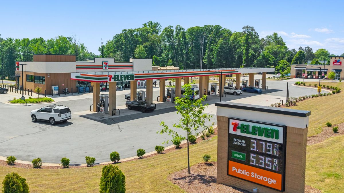 7-Eleven - Raleigh NC — Sale in Raleigh, NC, photo 1 of 8