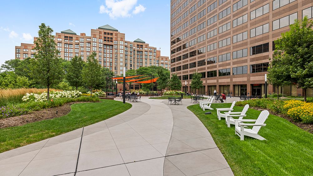 Riverway Portfolio — Sale in Rosemont, IL, photo 4 of 8