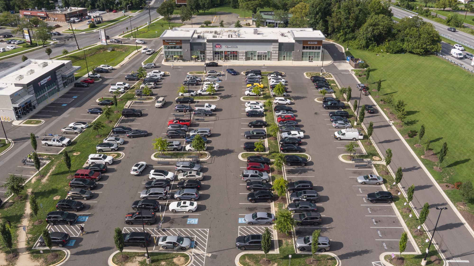 Livingston Square Strip Centers — Sale in Fort Washington, MD, photo 1 of 8