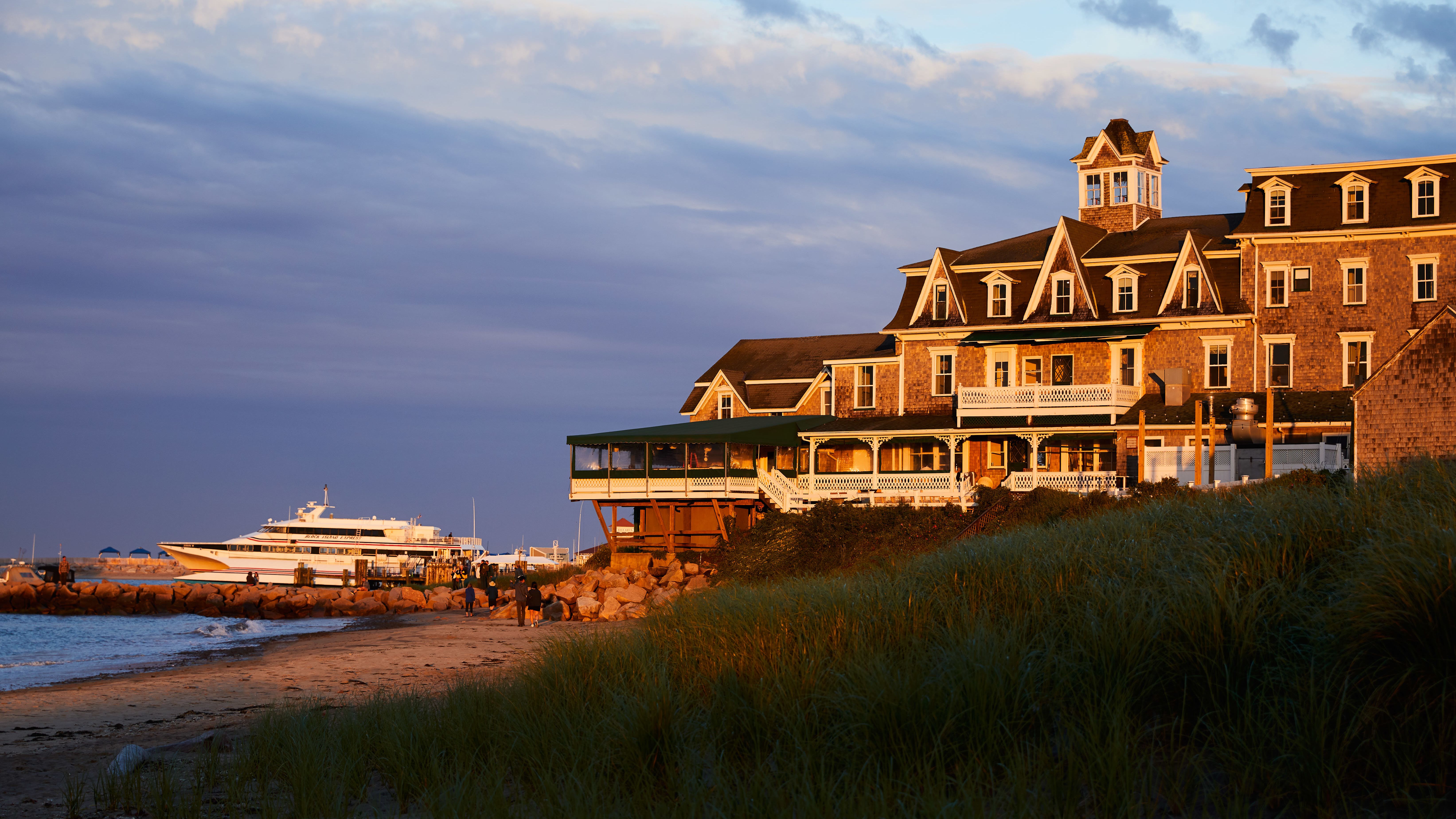 Block Island Beach House — Sale in New Shoreham, RI, photo 1 of 8