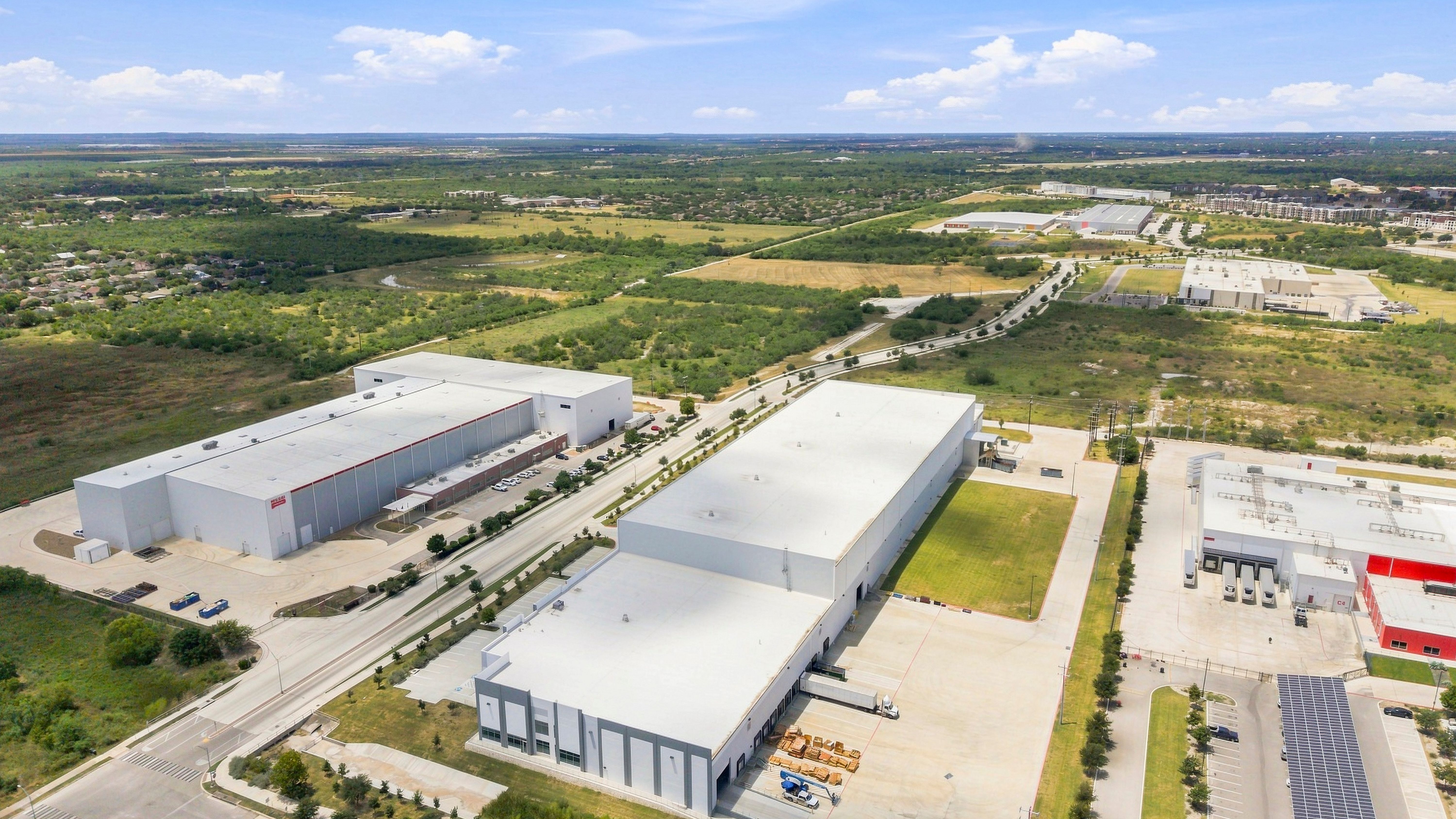 Brooks Global Crossing Bldg. 2 - Simwon — Sale in San Antonio, TX, photo 8 of 8