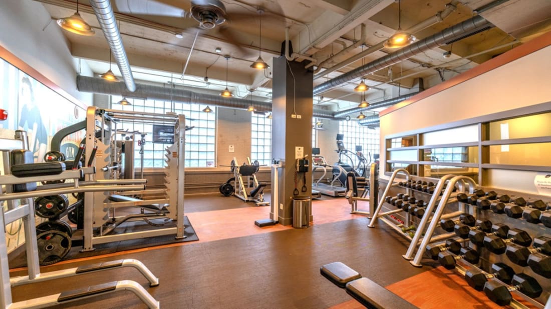 Ovaltine Court 4_Actifs en vente
