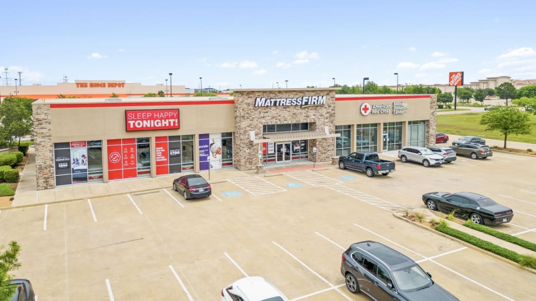 Mattress Firm / Red Cross - Irving, TX 4_販売物件