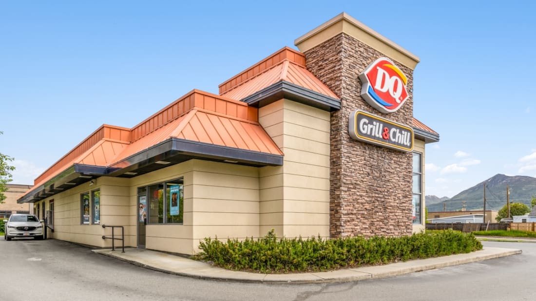 Dairy Queen Grill & Chill Portfolio (3-Pack) - Anchorage, MSA 4_販売物件