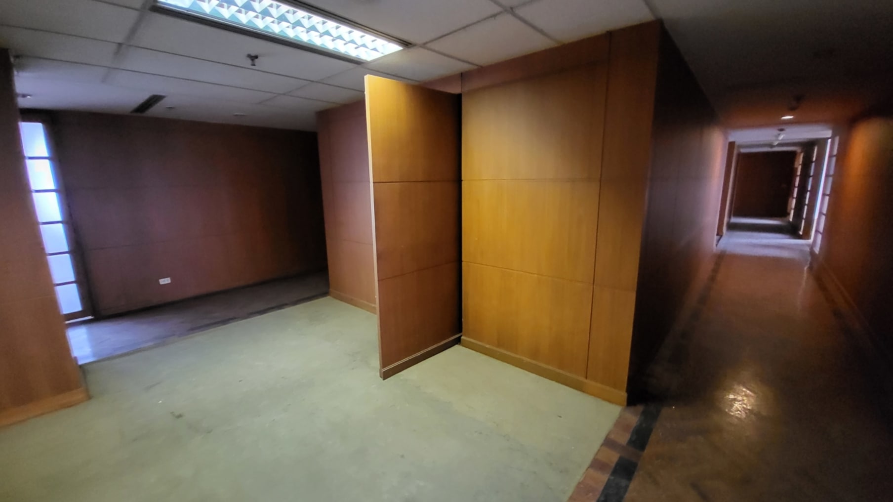 Virgo Tower Office Building for sale 5_Immobilie zu verkaufen