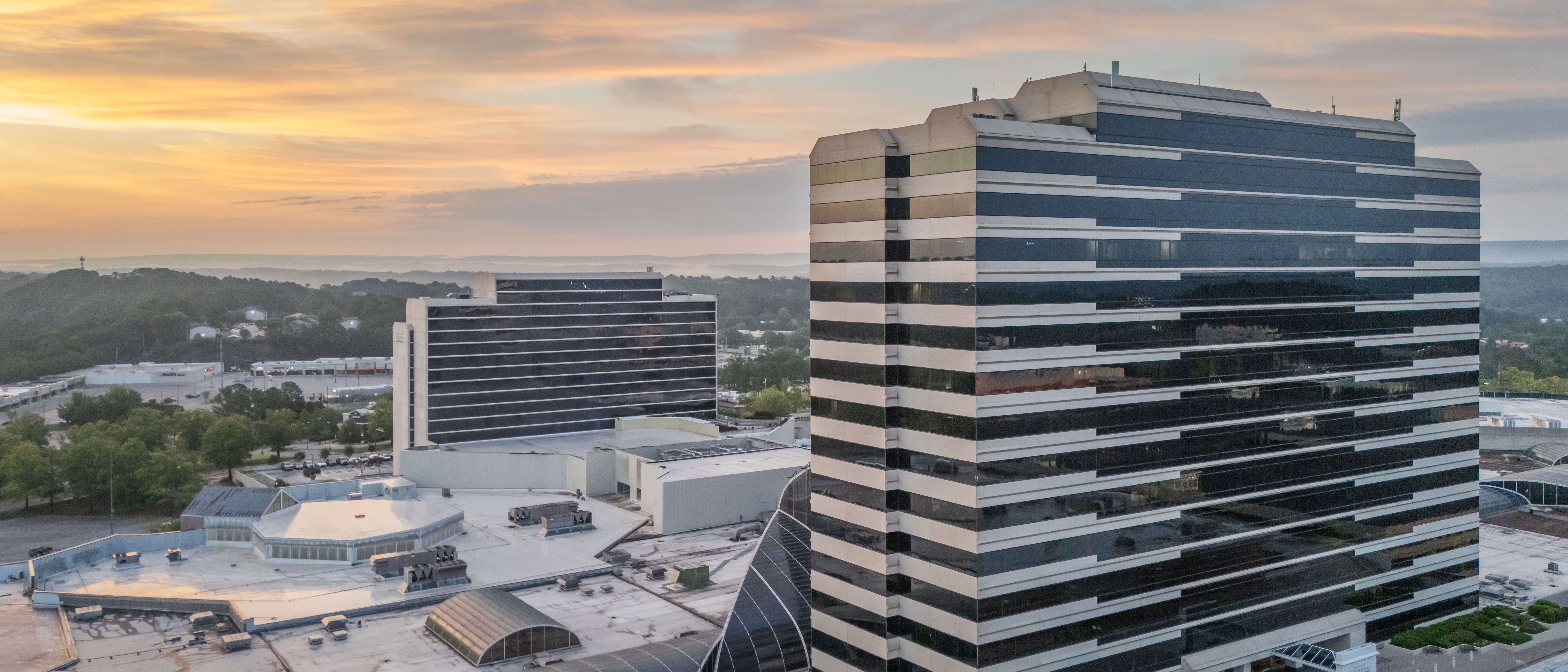 The Offices at 3000 Riverchase — Sale in Hoover, AL, photo 4 of 8