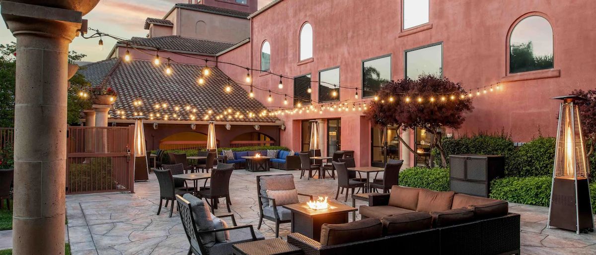 DoubleTree Hotel Sonoma Wine Country — Sale in Rohnert Park, CA, photo 4 of 8