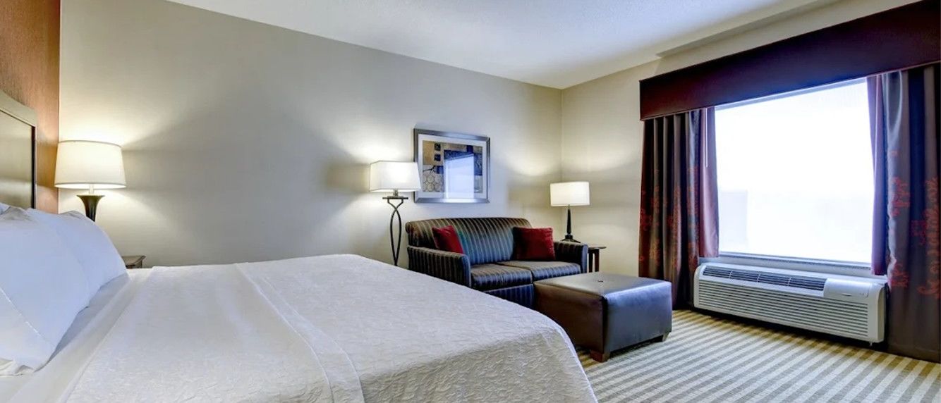 Hampton Inn and Suites by Hilton Harrisburg/North — Sale in Harrisburg, PA, photo 8 of 8