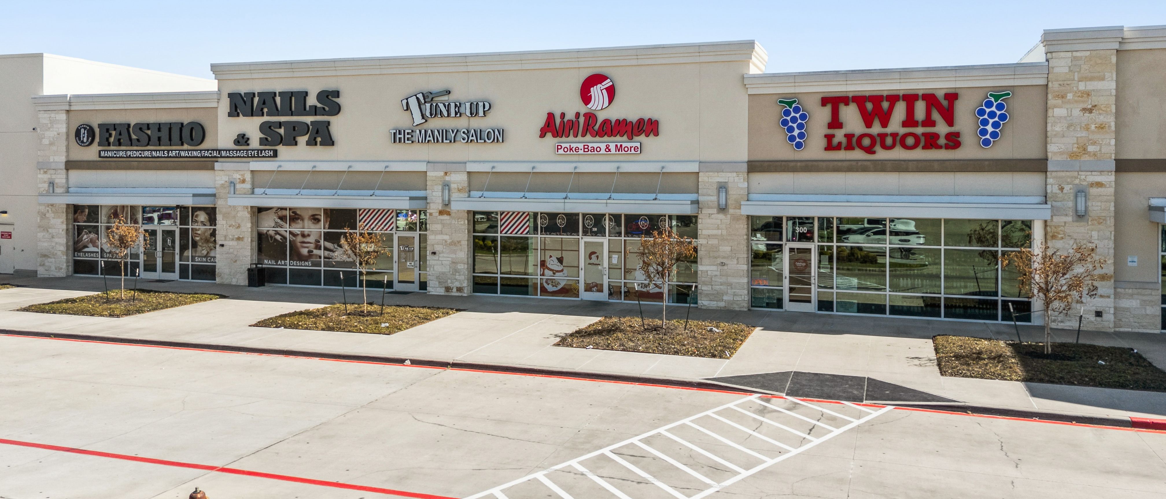Baytown Shops - Phase I — Sale in Baytown, TX, photo 7 of 8