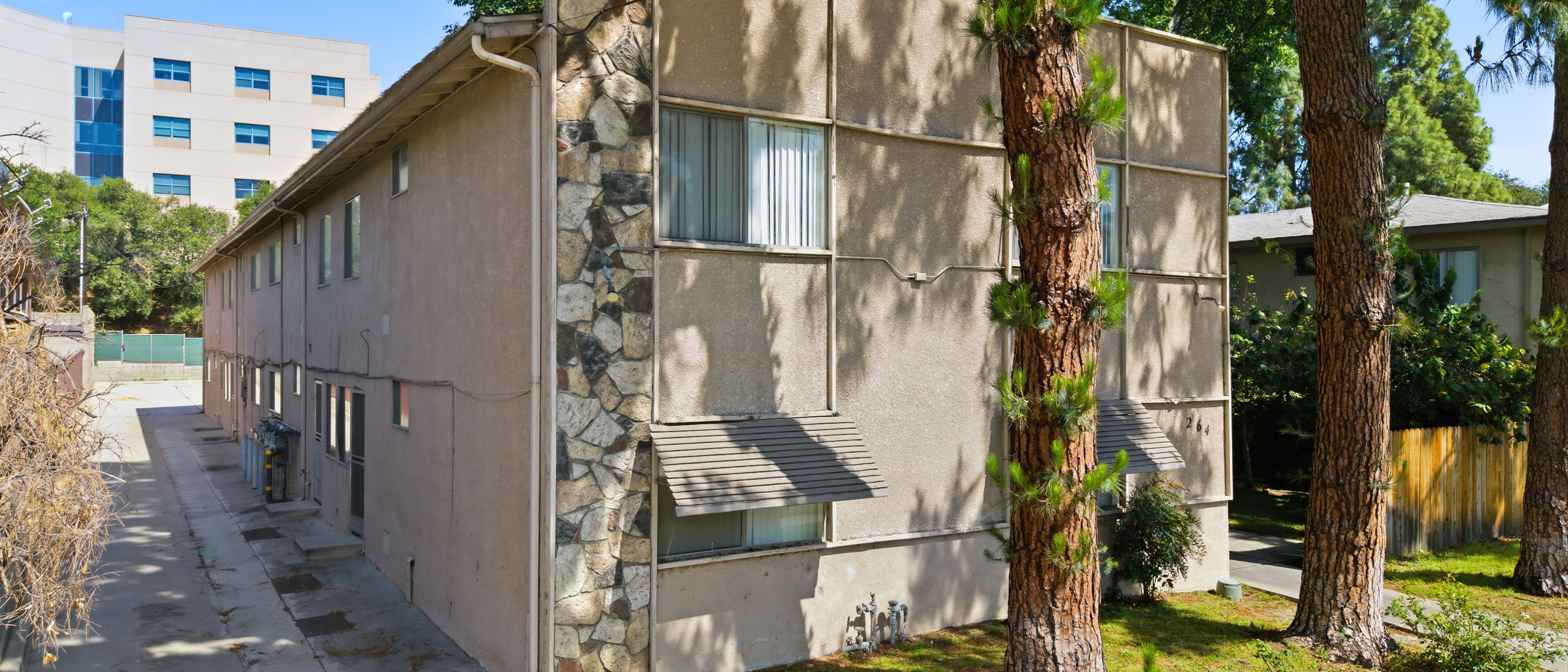 Sinclair Portfolio — Sale in Glendale, CA, photo 5 of 8