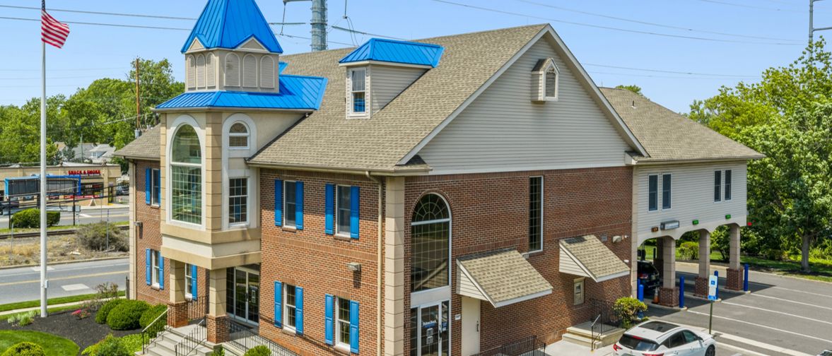 Fulton Bank - Woodbury, NJ — Sale in Woodbury, NJ, photo 3 of 8