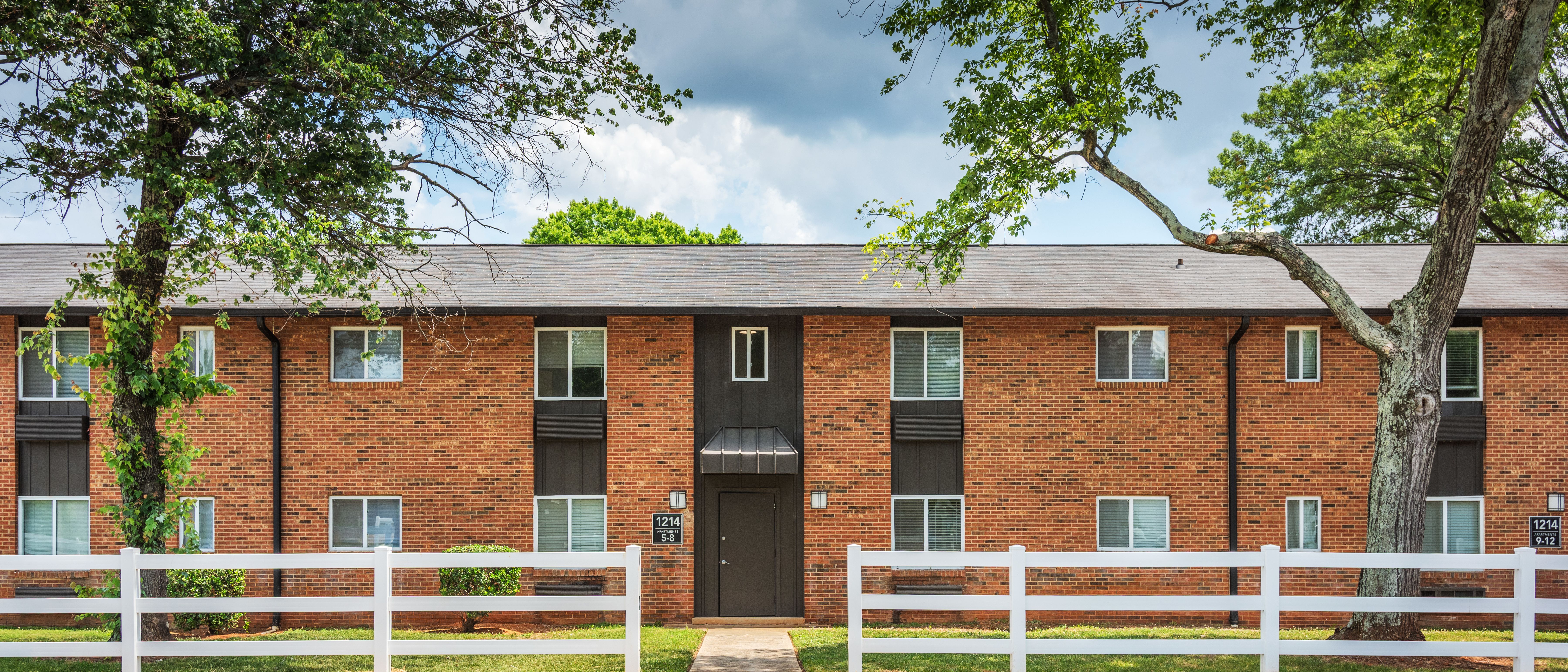 LOSO Living — Sale in Charlotte, NC, photo 7 of 8
