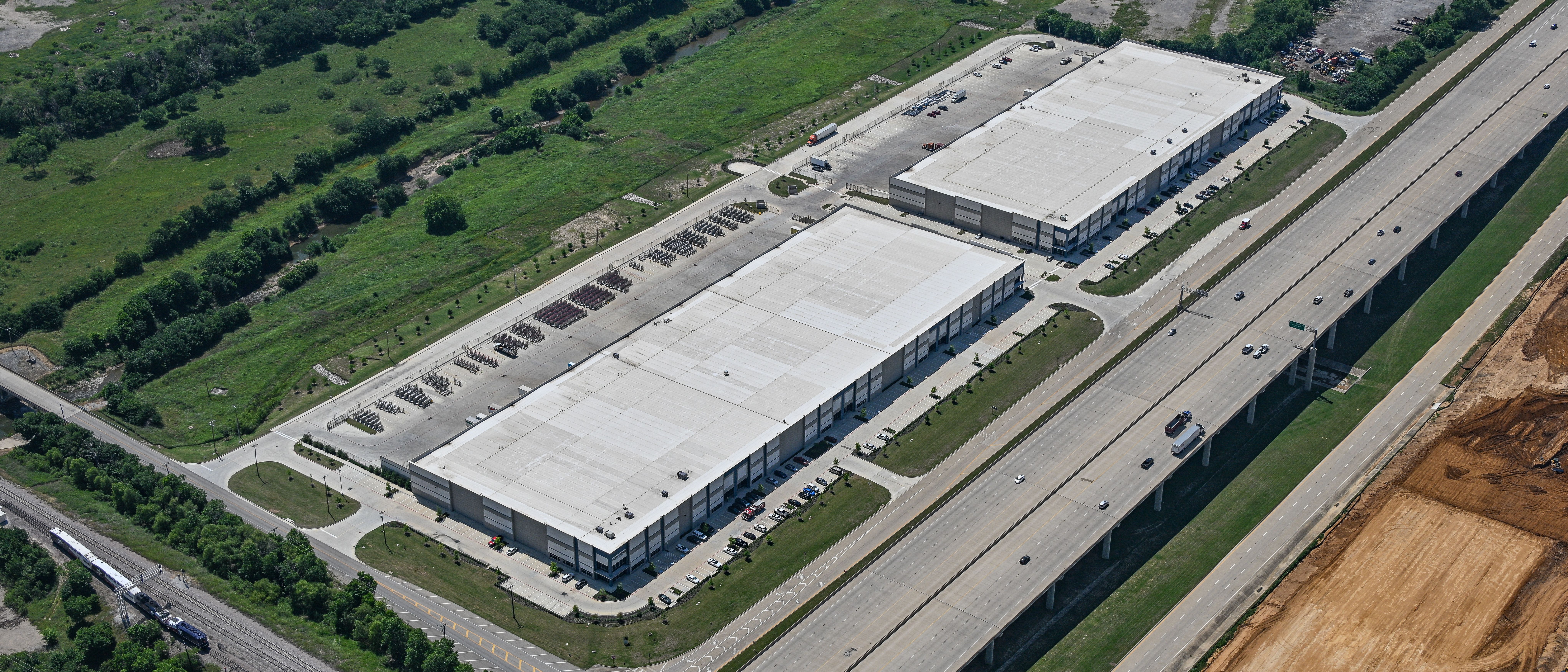 GSW Commerce Center @ 161 — Sale in Grand Prairie, TX, photo 7 of 8