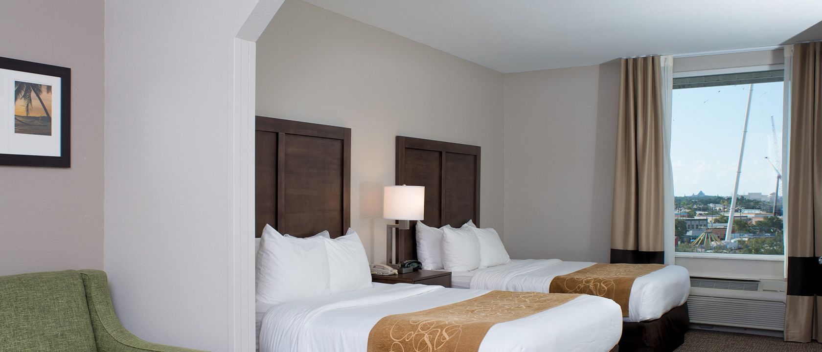 Comfort Suites Orlando Maingate East — Sale in Kissimmee, FL, photo 4 of 8