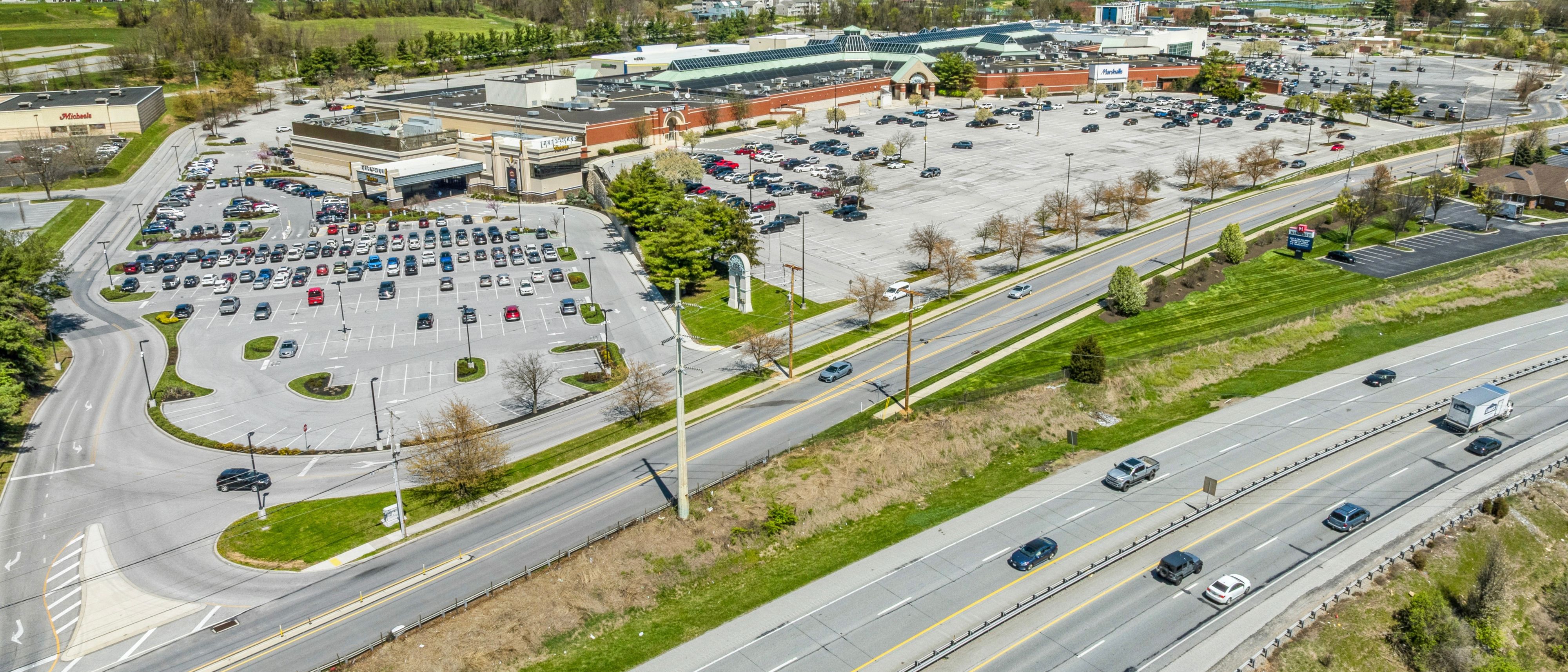 York Galleria — Sale in York, PA, photo 6 of 8