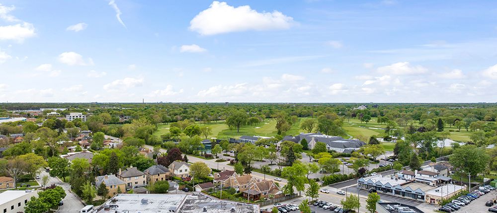 6700 N Lincoln Ave, Lincolnwood — Sale in Chicago, IL, photo 6 of 8