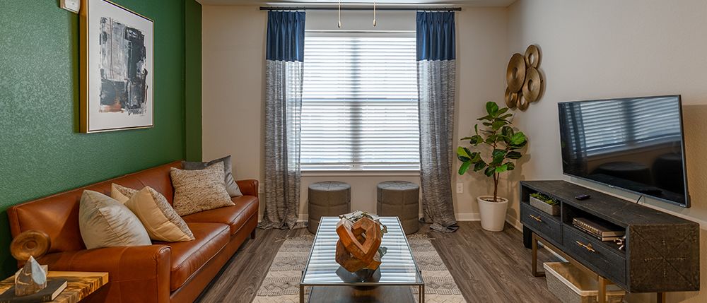Walcott Jeffersonville — Sale in Jeffersonville, IN, photo 6 of 8