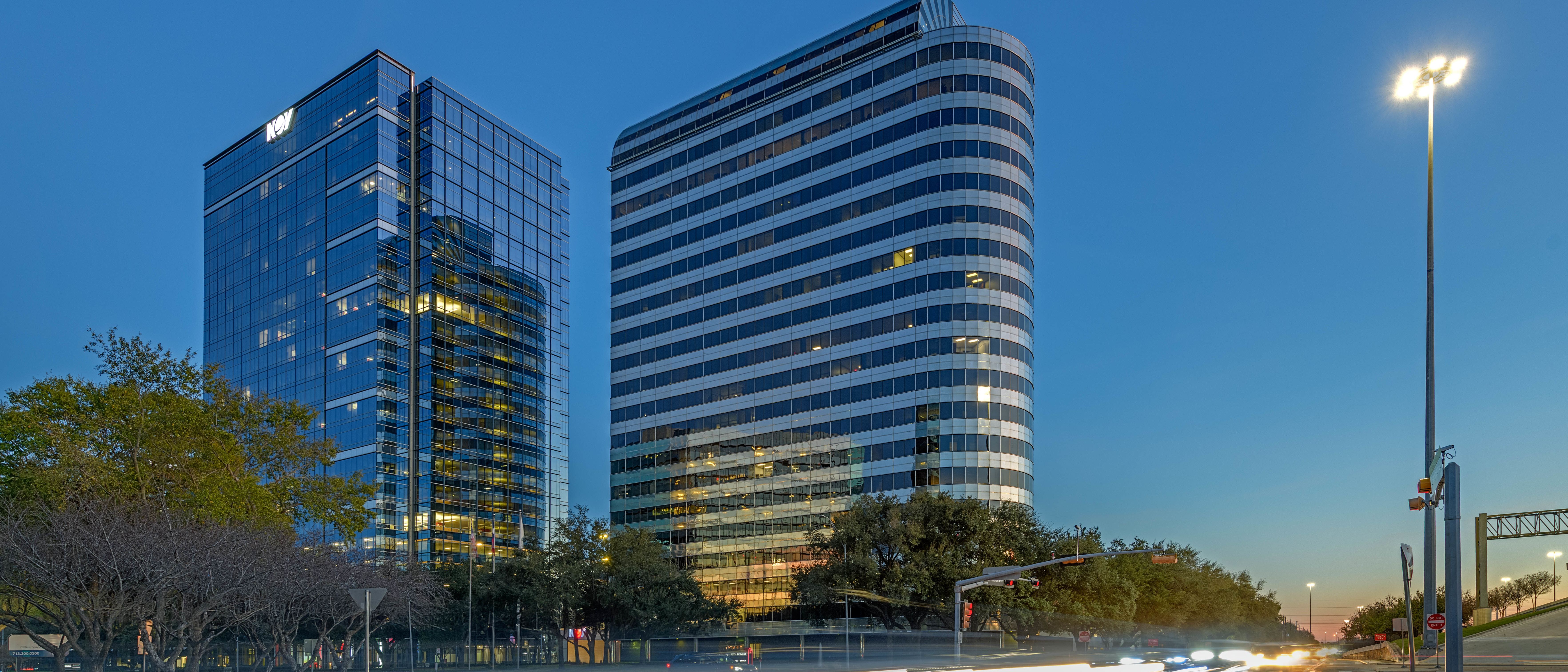 Millennium Tower — Sale in Houston, TX, photo 4 of 8