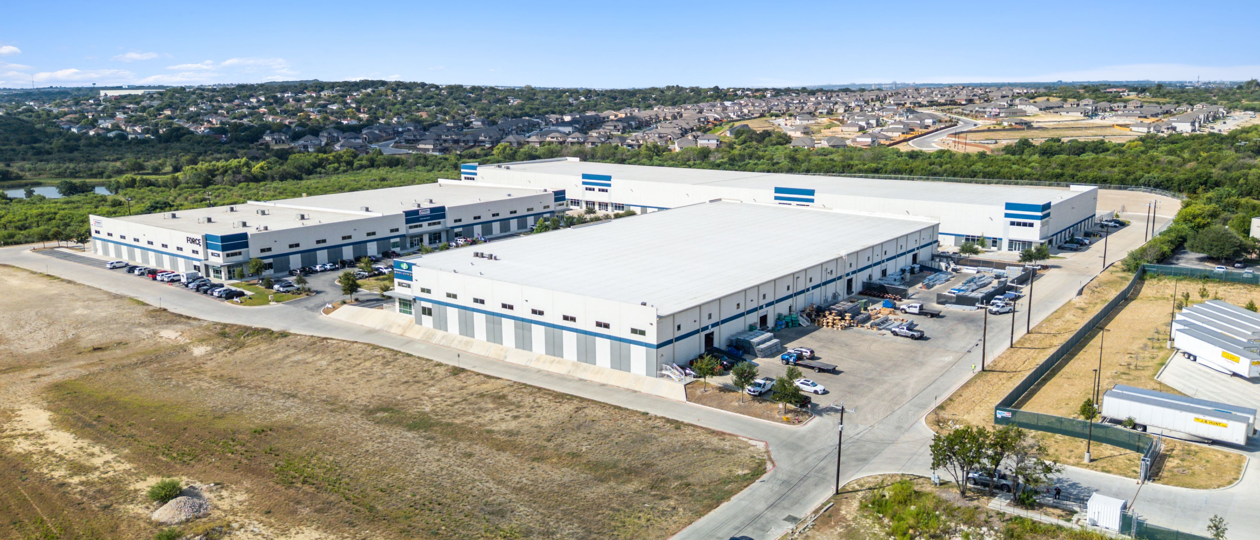 Northpoint Business Park — Sale in San Antonio, TX, photo 3 of 8