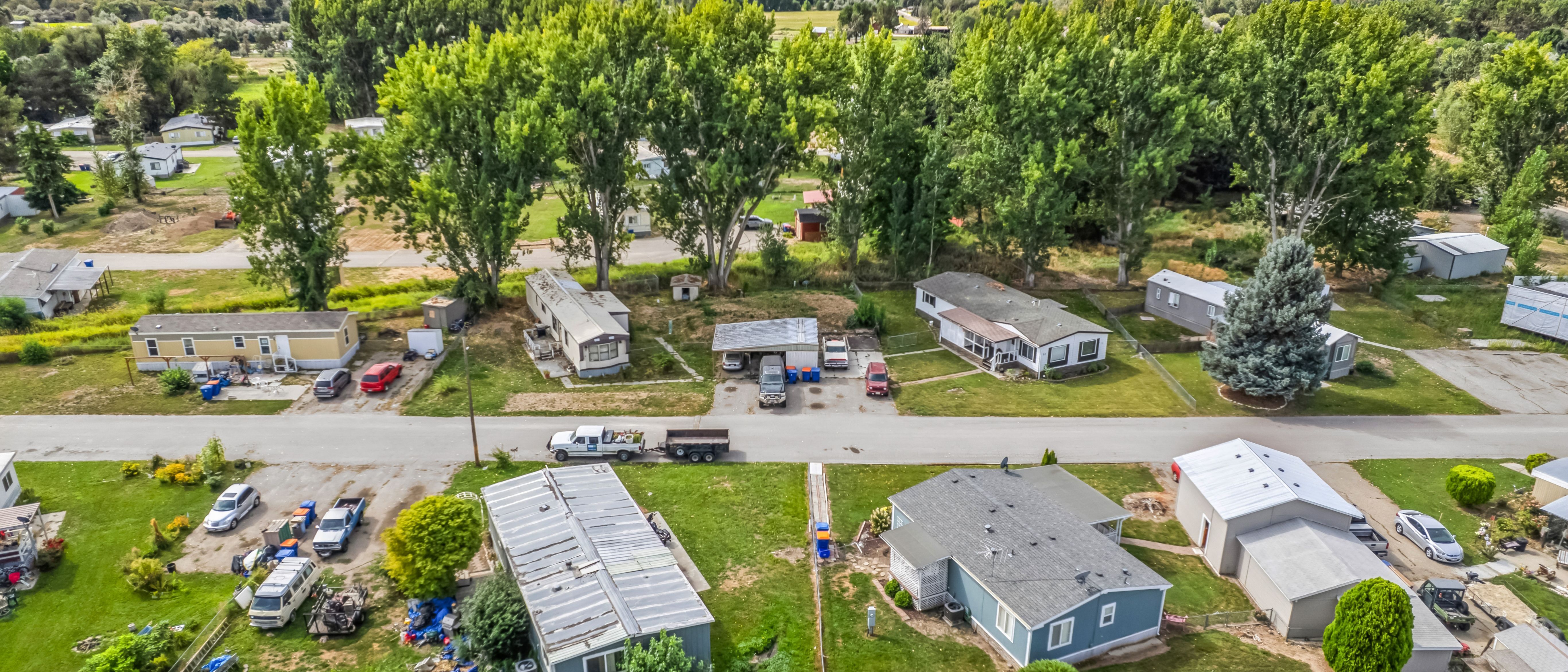 Eagle Mobile Home Community — Sale in Eagle, ID, photo 7 of 8