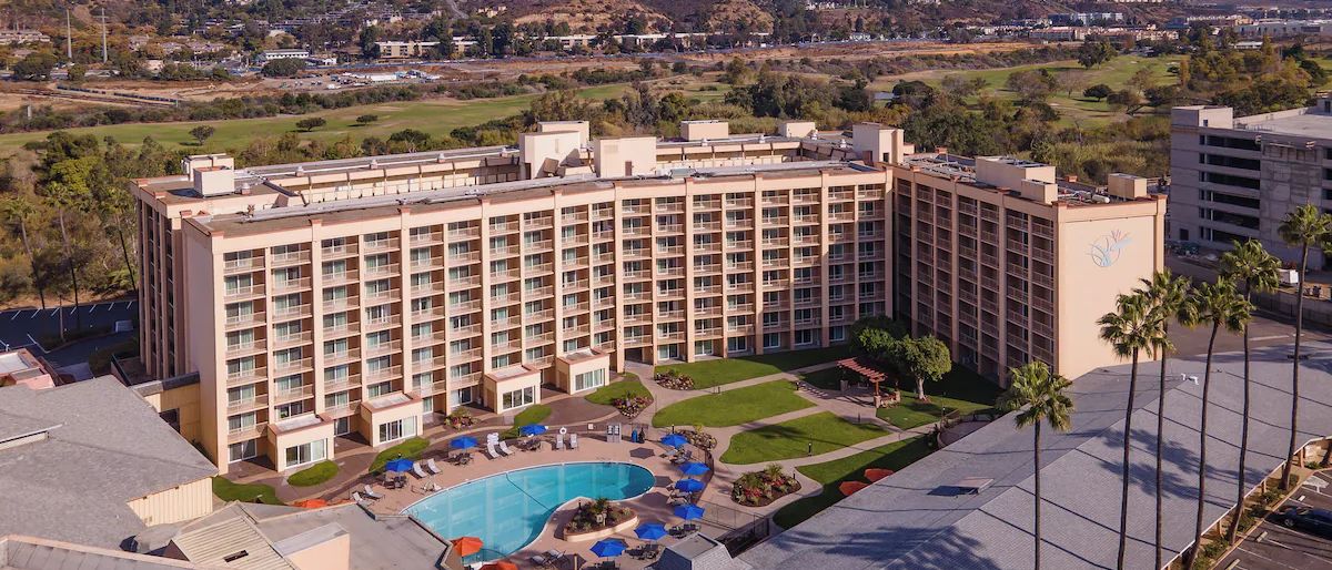 Crowne Plaza San Diego Mission Valley — Sale in San Diego, CA, photo 4 of 8