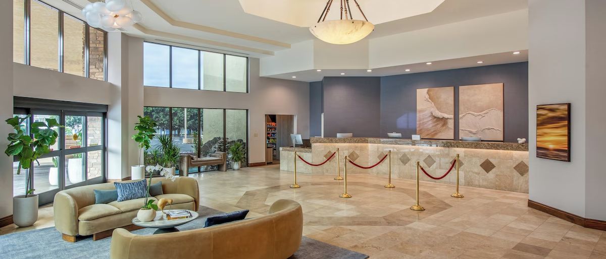 Crowne Plaza San Diego Mission Valley — Sale in San Diego, CA, photo 5 of 8
