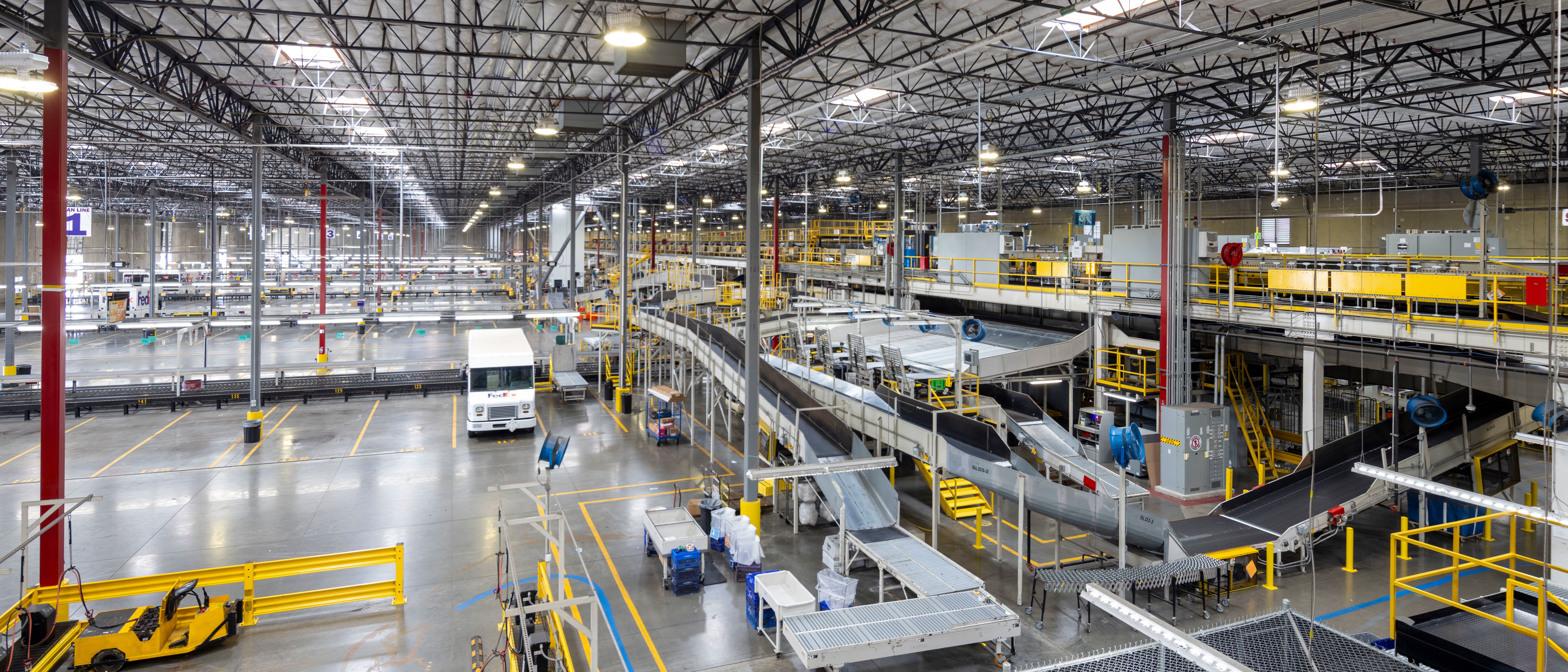 Hayward 92 Industrial Center — Sale in Hayward, CA, photo 6 of 8
