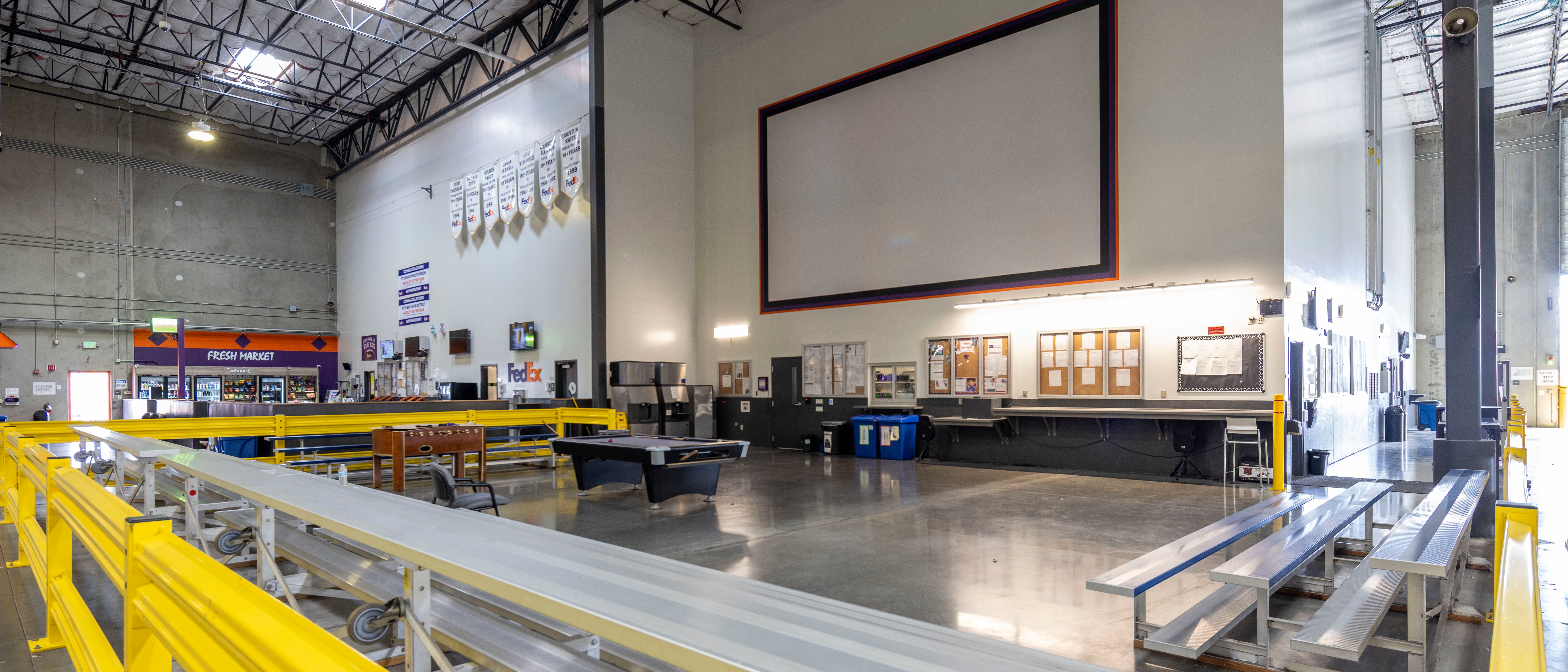 Hayward 92 Industrial Center — Sale in Hayward, CA, photo 7 of 8