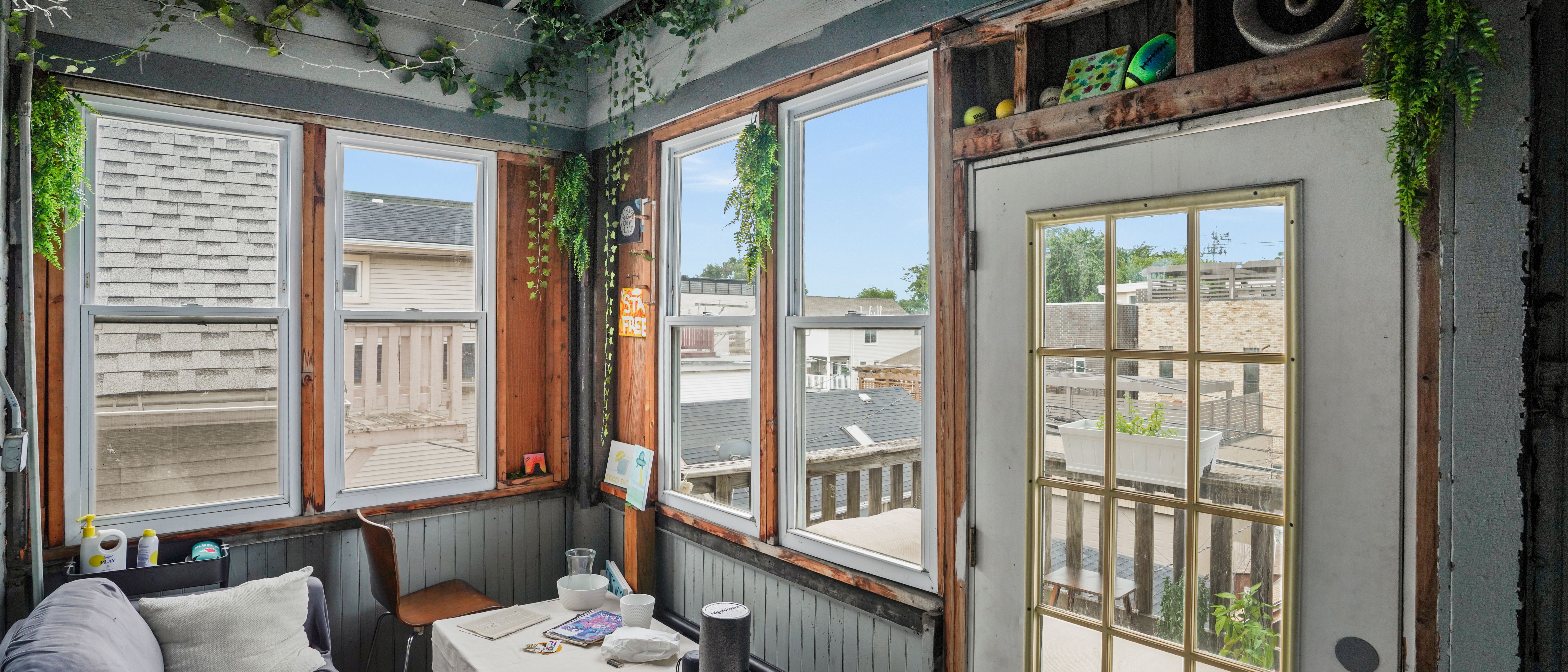 2442 N Ashland Avenue — Sale in Chicago, IL, photo 5 of 8