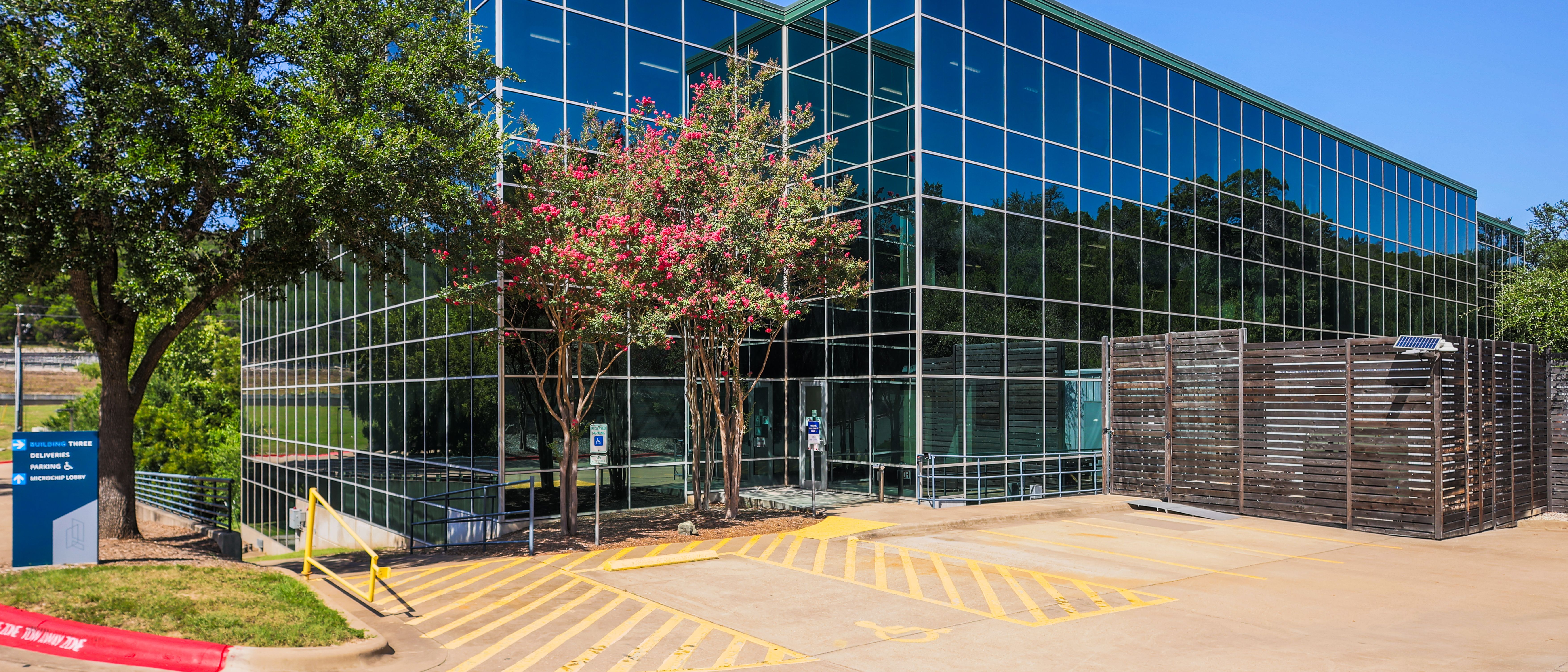 Park Centre I-III — Sale in Austin, TX, photo 8 of 8