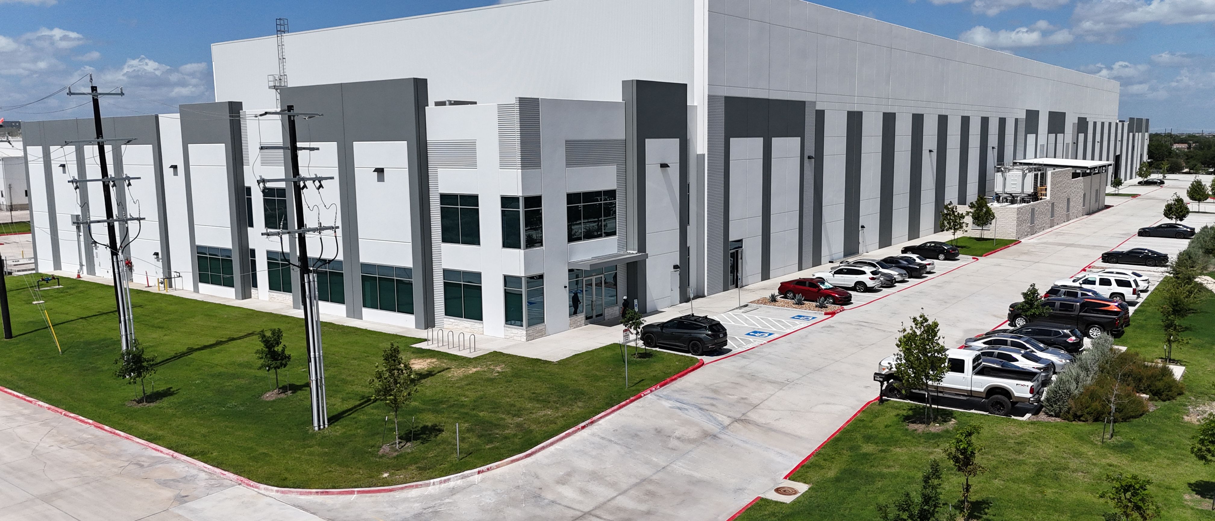 Brooks Global Crossing Bldg. 2 - Simwon — Sale in San Antonio, TX, photo 4 of 8