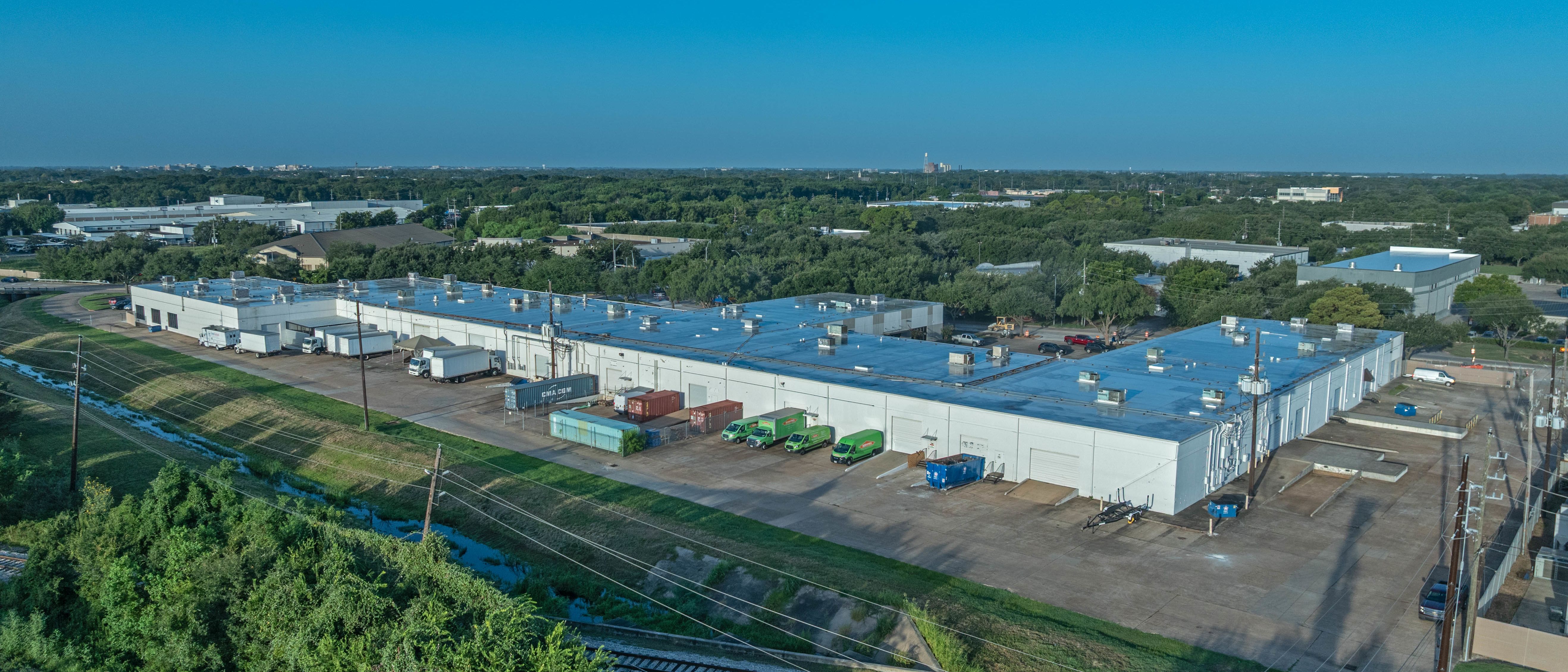 700 Industrial — Sale in Sugar Land, TX, photo 3 of 8