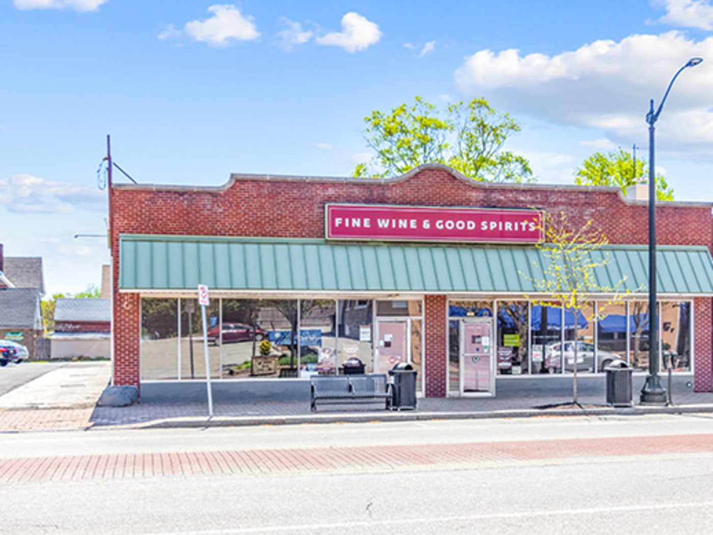 Fine Wine Good Spirits Glenside Pa Property For Sale Glenside Jll