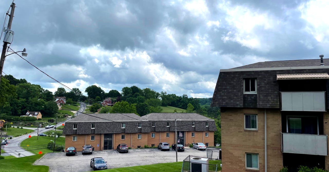 Surrey Garden Apartments Bethel Park Properties for S...