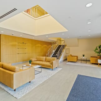 I-90 Corporate Campus Bldg A 0_販売物件