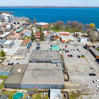 Commercial property with multifamily redevelopment potential - 300 Ellice Street 5_待售物业