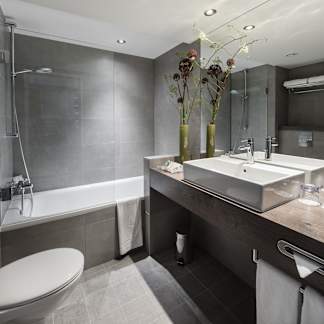 Holiday Inn Munich City Centre 1_Property for Sale