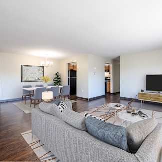 Maiden Bridge &amp; Canongate 3_Property for Sale