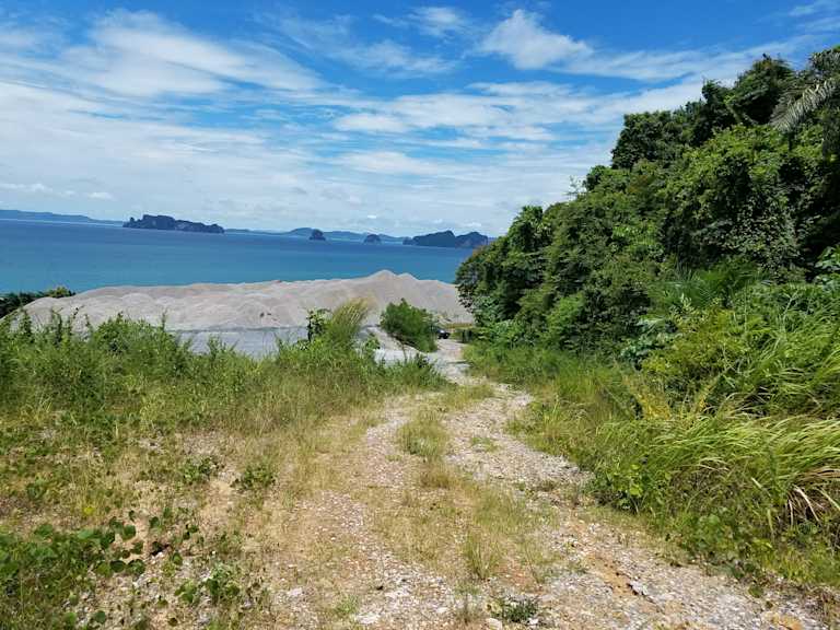 Hill-side sea view 7-rai in Krabi_Property for Sale