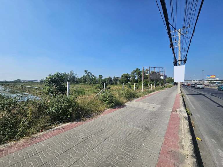 Freehold land 183 rai on Phaholyothin Road_Property for Sale