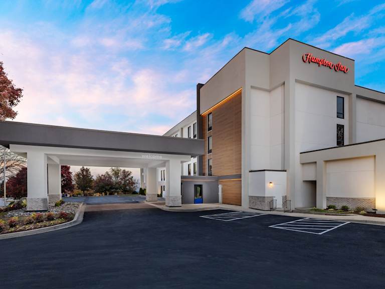 Hampton Inn Columbia _Property for Sale