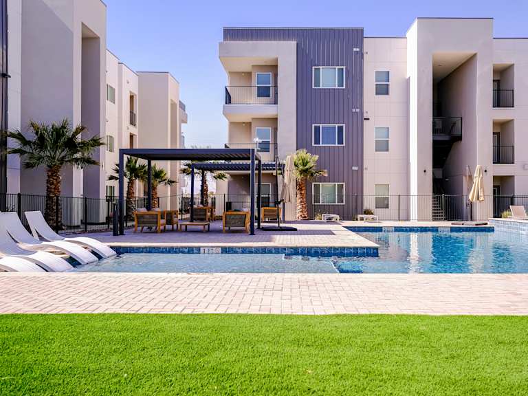 Desert Commons East_Property for Sale