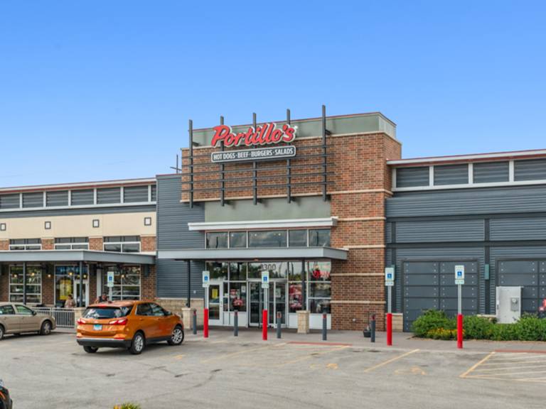 Portillo&#39;s - Cicero, IL_Property for Sale