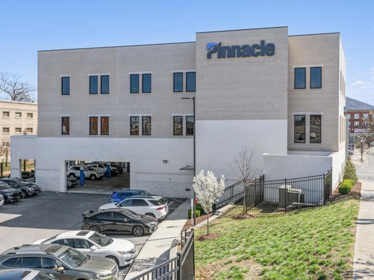 Pinnacle Bank - Roanoke, VA (Campbell Ave SE)_Property for Sale