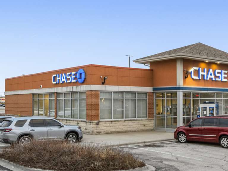 Chase Bank - Lansing, IL_Property for Sale